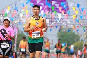 BIB: 42576, 46480
                            <button type="button" onclick="openModal(9904851)" class="btn btn-primary btn-sm float-right btn-popup" data-toggle="modal" data-target=".modal-high-quality">
                        <i class="fas fa-shopping-cart"></i> Add to Cart
                    </button>
                                            <button type="button" onclick="isThisMe(9904851, true)" class="btn btn-success btn-sm float-right btn-popup btn-isme hidden" data-toggle="tooltip" data-placement="bottom" title="นี่คือรูปของคุณใช่ไหม คลิกที่นี่เพื่อเอาเข้าอัลบั้ม">
                        <i class="fas fa-plus"></i> Add to album
                    </button>
                    <button type="button" onclick="isThisMe(9904851, false)" class="btn btn-warning btn-sm float-right btn-popup btn-isnotme hidden">
                        <i class="fas fa-ban"></i> Remove from album
                    </button>